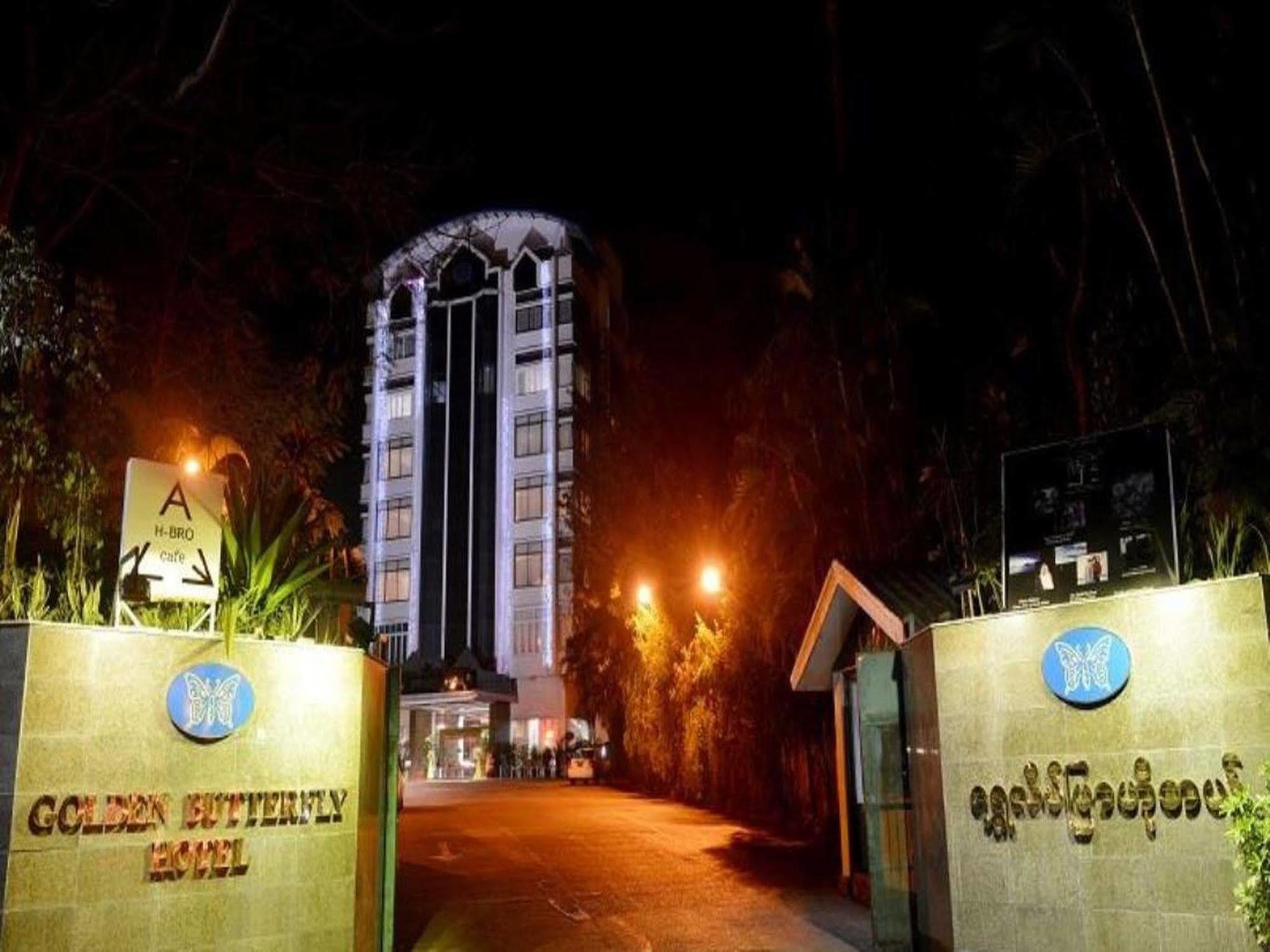 Golden Butterfly Hotel Yangon Dış mekan fotoğraf